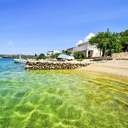 Tatil Evi Holiday Ivica By Interhome